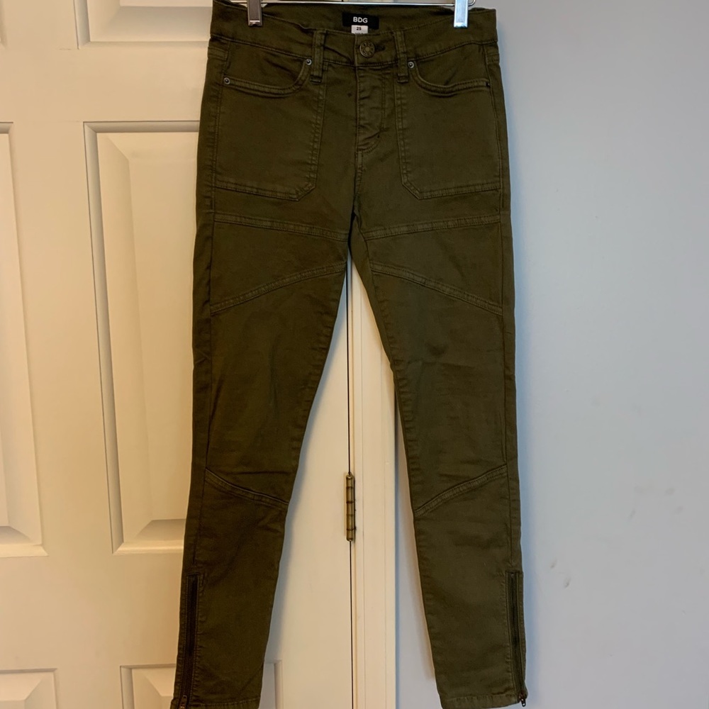 BDG army green pants
